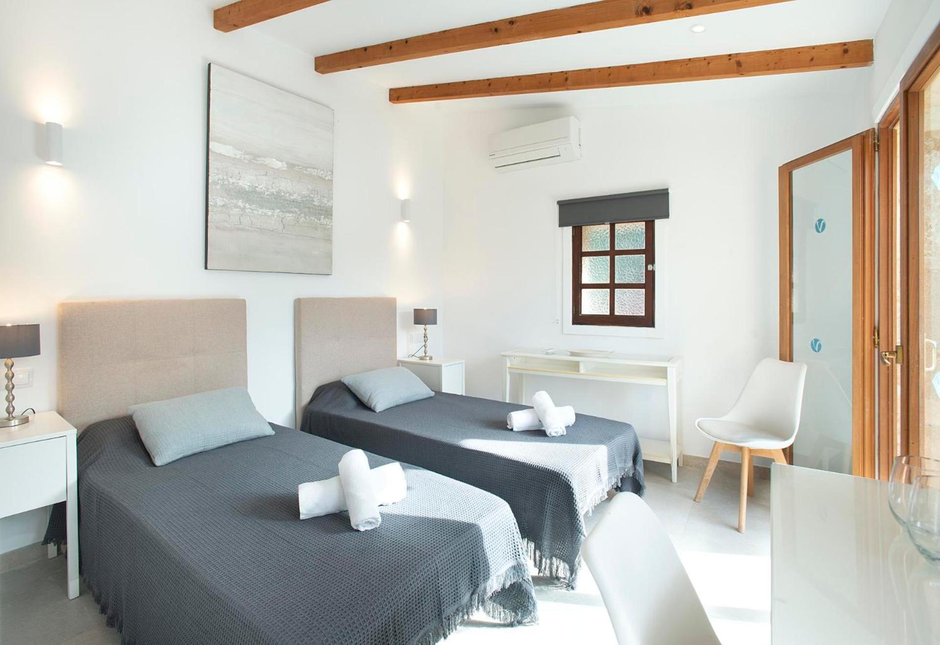 Can Bandera By Vintage Travel Villa Pollença